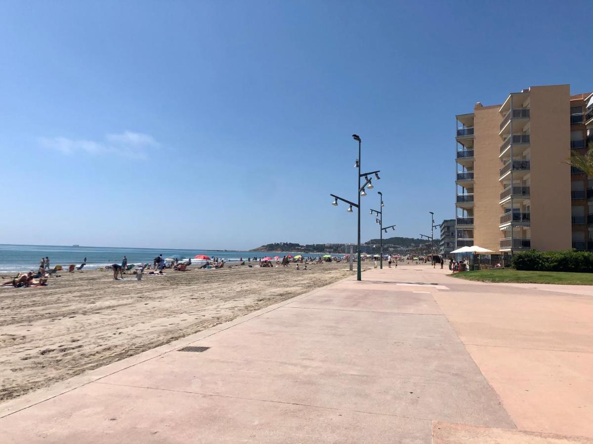 Pineda Beach 1A Linea De Mar & Parking La Pineda Kültér fotó