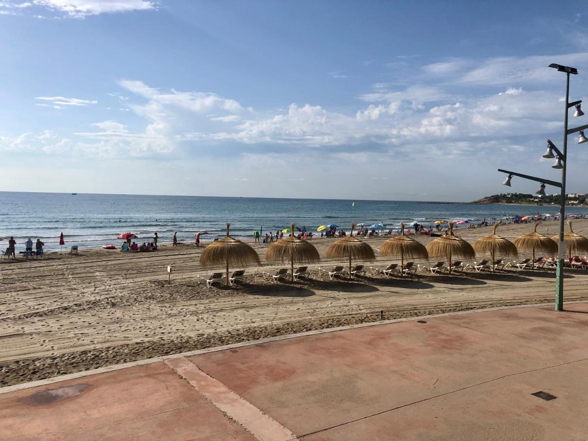 Pineda Beach 1A Linea De Mar & Parking La Pineda Kültér fotó